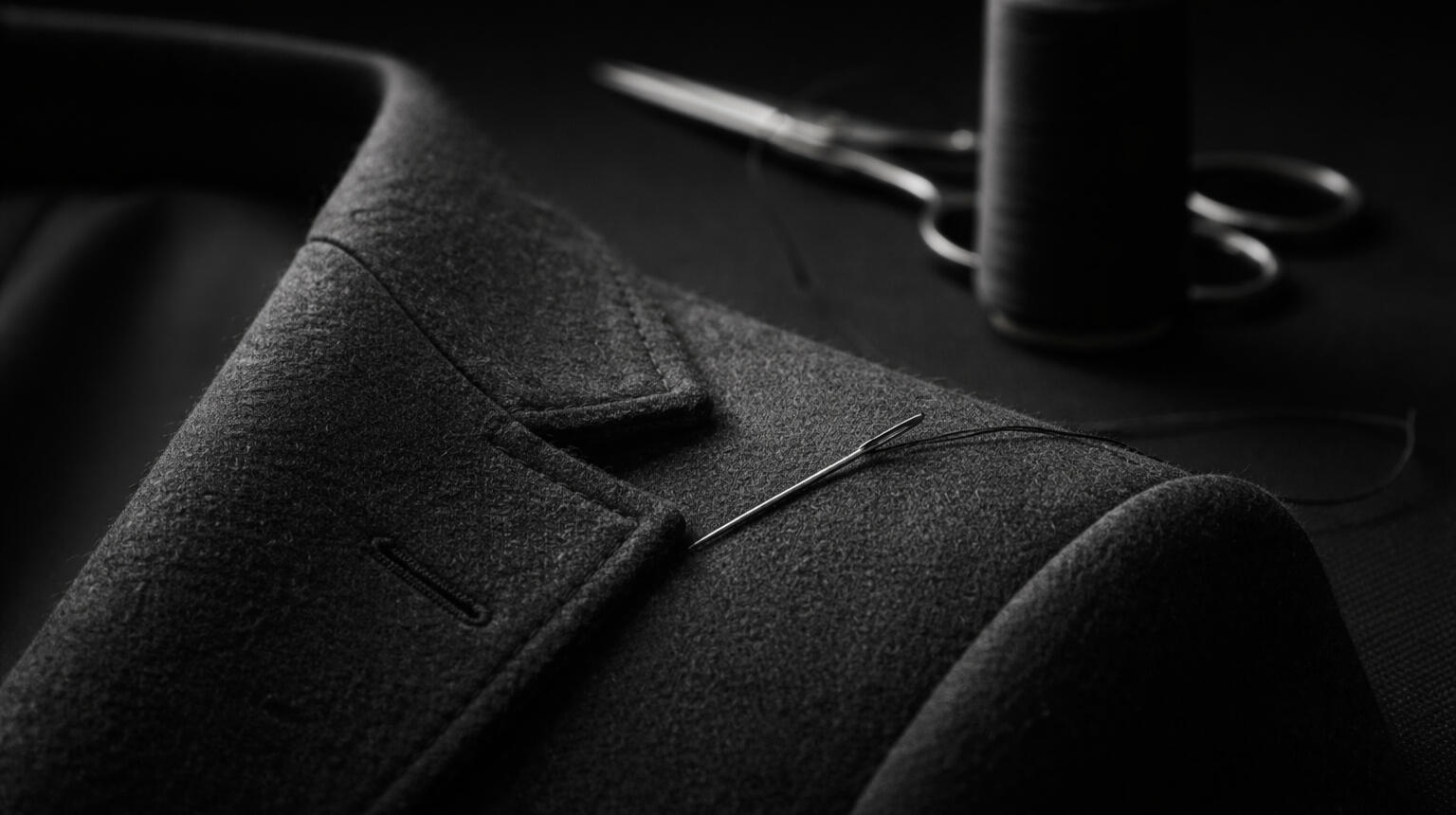 Draslaric Black Suit Close-Up